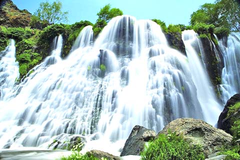 Shaki Waterfall, Sissian