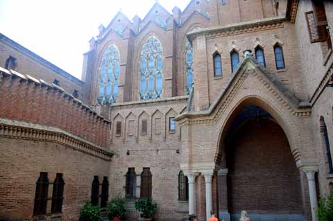 Abadía de Santa María / Monestir Santa María de Valldonzella