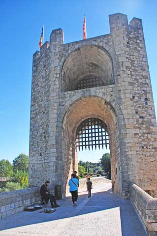Brücke von Besalu - Pont Fortificat