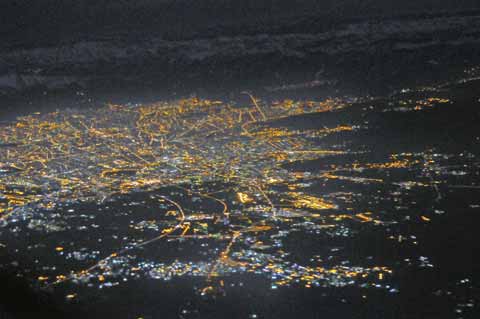 Luftbild Teheran bei Nacht