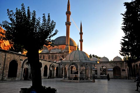 Dergah Cami / Mevlid-i Halil Camii, Şanlıurfa
