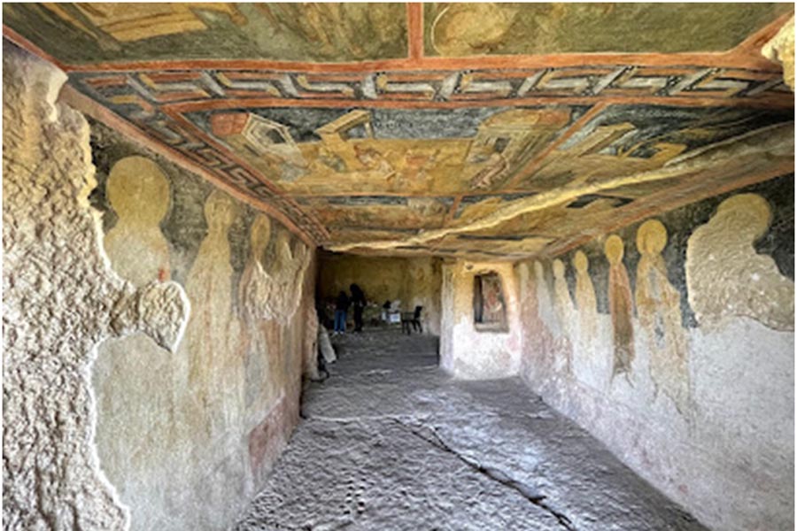 Felskirchen von Iwanowo / Ивановски скални църкви Felskirchen von Iwanowo / Ивановски скални църкви