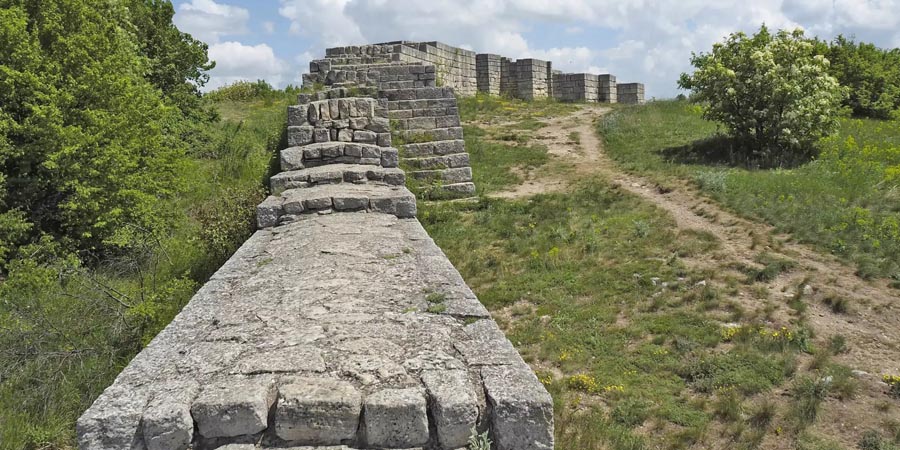 Festung Madara / Крепост "Мадара" Festung Madara / Крепост "Мадара"