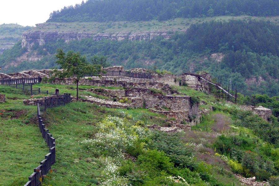 Festung Trapesiza / Крепост „Трапезица“, Veliko Tarnovo Festung Trapesiza / Крепост „Трапезица“, Veliko Tarnovo