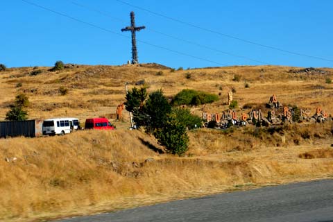 Park Armenian Alphabet Monument + Holy Cross of Aparan and the Holy Trinity Altar of Hope / Aibenaran, Artashavan