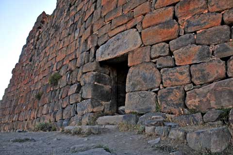 Eingang zur Festung Amberd Fortress