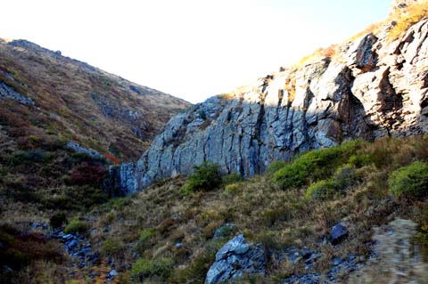 Landschaft an der H20 Richtung Festung Amberd