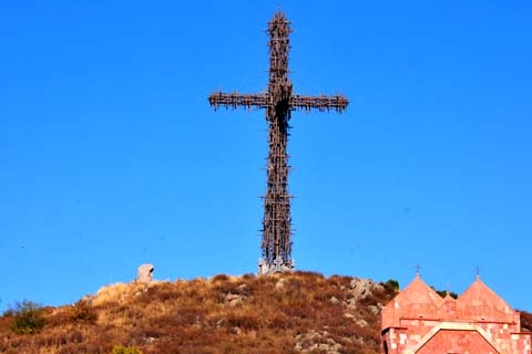 Holy Cross of Aparan, Aibenaran, Artashavan