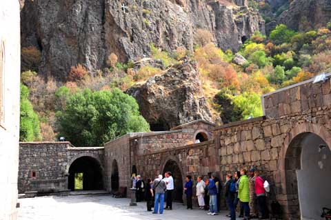 Höhlenkloster Geghardavank Ajrivank Գեղարդավանք Monastery