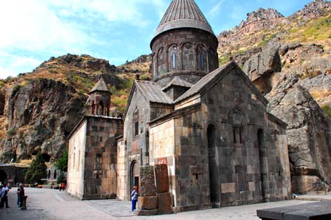 Höhlenkloster Geghardavank Ajrivank Գեղարդավանք Monastery