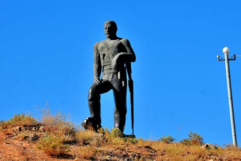 Statue von Gevorg Chaush in  Lusarat