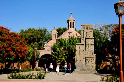 Baptistery / Taufkapelle / Saint Asdvatsazin Church Մկրտարան Echmiadzin