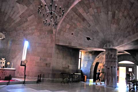 Baptistery / Taufkapelle / Saint Asdvatsazin Church Մկրտարան Echmiadzin