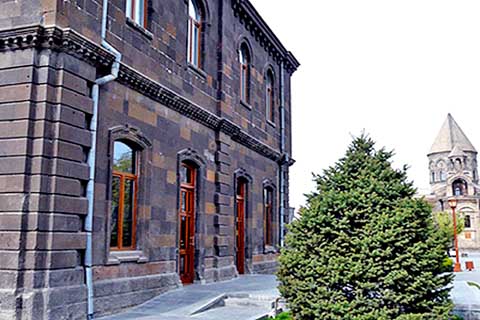 Buchhandlung Bookstore Գրատուն Echmiadzin