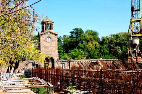 >Clock Tower Uhrturm Glockenturm Ժամացույցի աշտարակ Echmiadzin