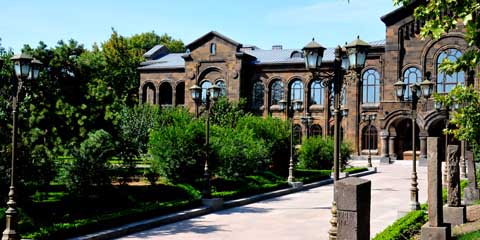 Pontifical Residence Կաթողիկոսարան (Վեհարան) Echmiadzin