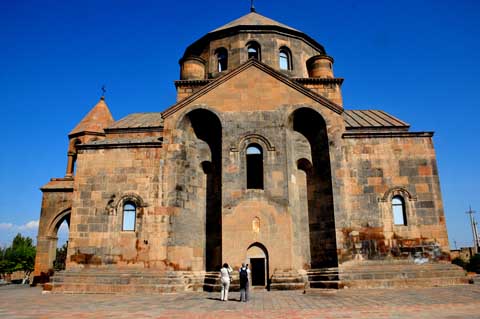 Kirche Surp Hripsime / Saint Hripsimé Church Echmiadzin