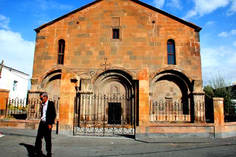 Surb Hakob Church of Kanaker / Saint Jacob Kirche