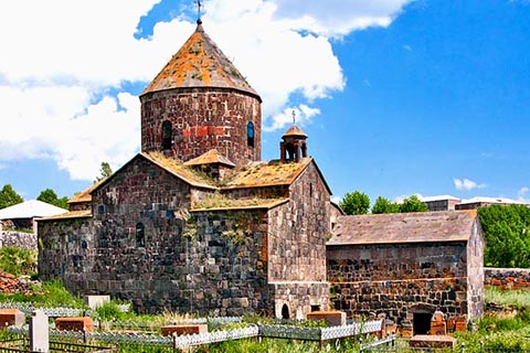 Makenis Monastery Մաքենյաց Վանք