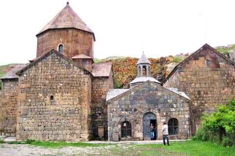 Nonnenkloster Vanevan Monastery, Artsvanis