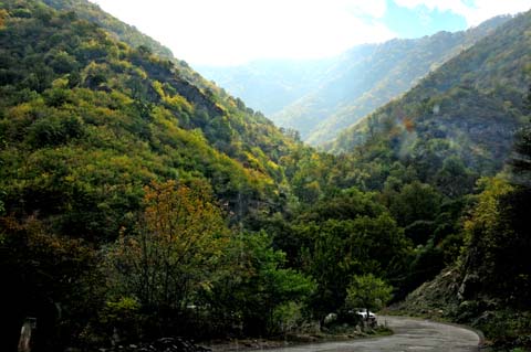 Alawerdi-Sanahin Road