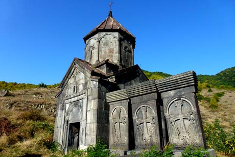 Kusanats Anapat Church, Haghpat