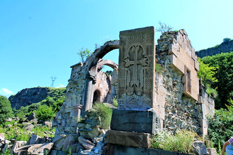 Qarasnits Mankanc / Karsnits Mankats Vank Monastery Քառսնից Մանկաց վանք