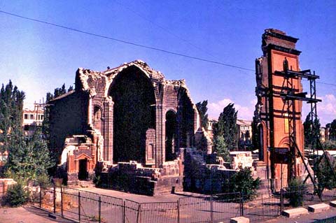 Holy Saviors, Surb Amenaprkitch, Apostolische Kirche, Gyumri