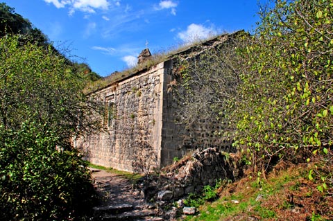 St. Hripsime-Kirche in Old Chndzoresk / Khndzoresk