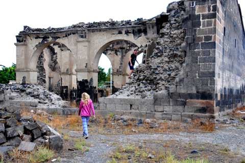 Surb Mariam Astvatsatsin Church, Ghukasavan, Yerevan / Erivan