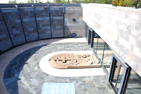 Armenisches Genozid-Museum / Armenian Genocide Museum, Yerevan / Erivan