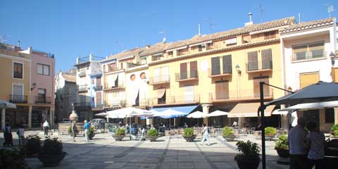 Plaça Major, Sant Mateu