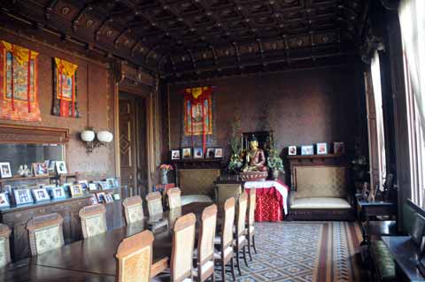 Monasterio Budista del Garraf, Sakya Tashi Ling