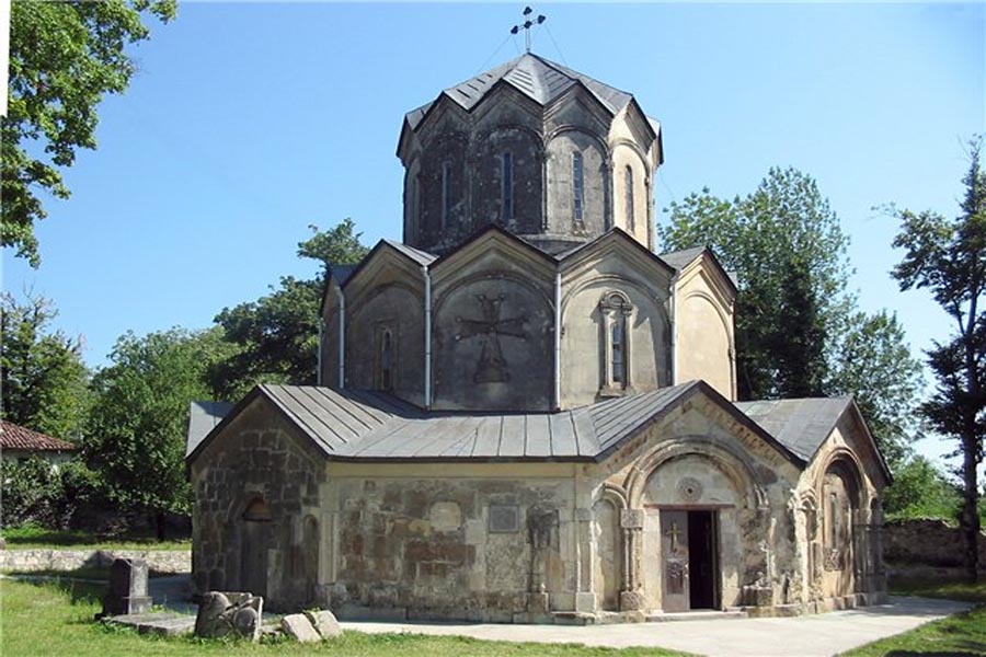 Katskhi Monastery / Katskhi's cylindrical form Church კაცხის მრგვალი ფორმის ეკლესია