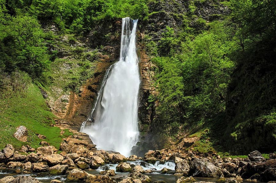 Oniore Wasserfall ონიორეს ჩანჩქერი