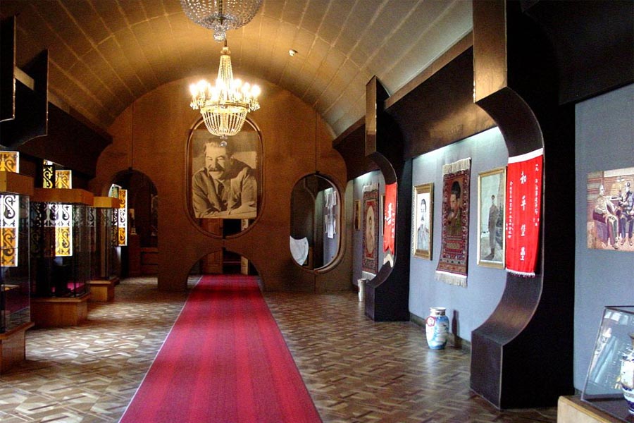 Josef-Stalin-Museum სტალინის მუზეუმი, Gori