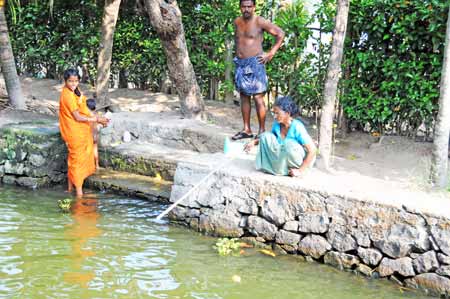 Alappuzha Alleppey Backwater Houseboat