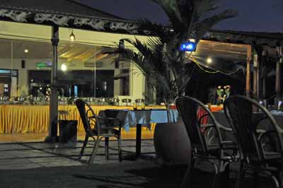 Mahabalipuram - Abendbrot im Chariot Beach Resort