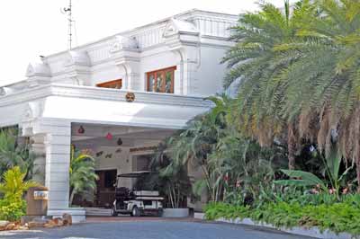 Mahabalipuram - Hotel Chariot Beach Resort