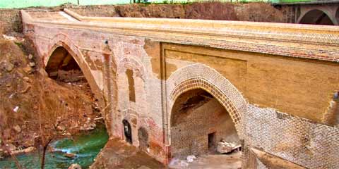 Karaj-Mädchenbrücke / Shah Abbasi Bridge / Sulaimaniyah-Brücke / Shah-Abbasi-Brücke پل شاه عباس, Karadsch