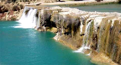 Historischer Damm Band-e-Bahman بند بهمن کوار