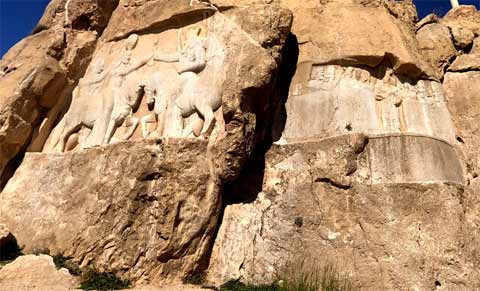 Inscription سنگ‌نگاره اهورامزدا و اردشیر بابکان, Nagsch-e Rustam