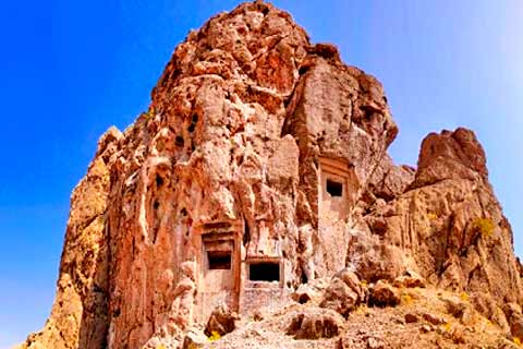 Felsengräber Essaqwand Rock Tomb گوردخمه اسحاقوند, Deh Now ده نو