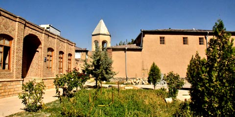 armenische Hovhanes-Kirche كليساي هوانس, Maragheh