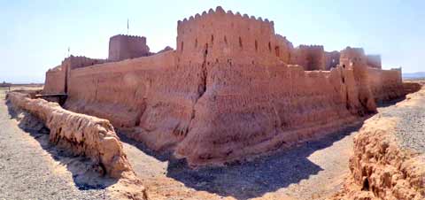 Saryazd Castle قلعه سریزد