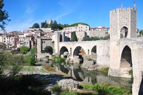 Brücke von Besalu - Pont Fortificat