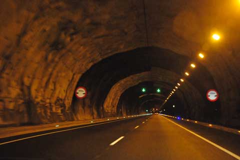 C-15 Túnel Montgròs