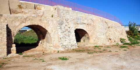 Pont de les Caixes, Constanti
