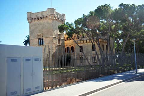 Schloss Castle Château Castell de Vila-seca