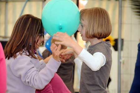 Ballontanz - Kinderkirmes Friemar 2011